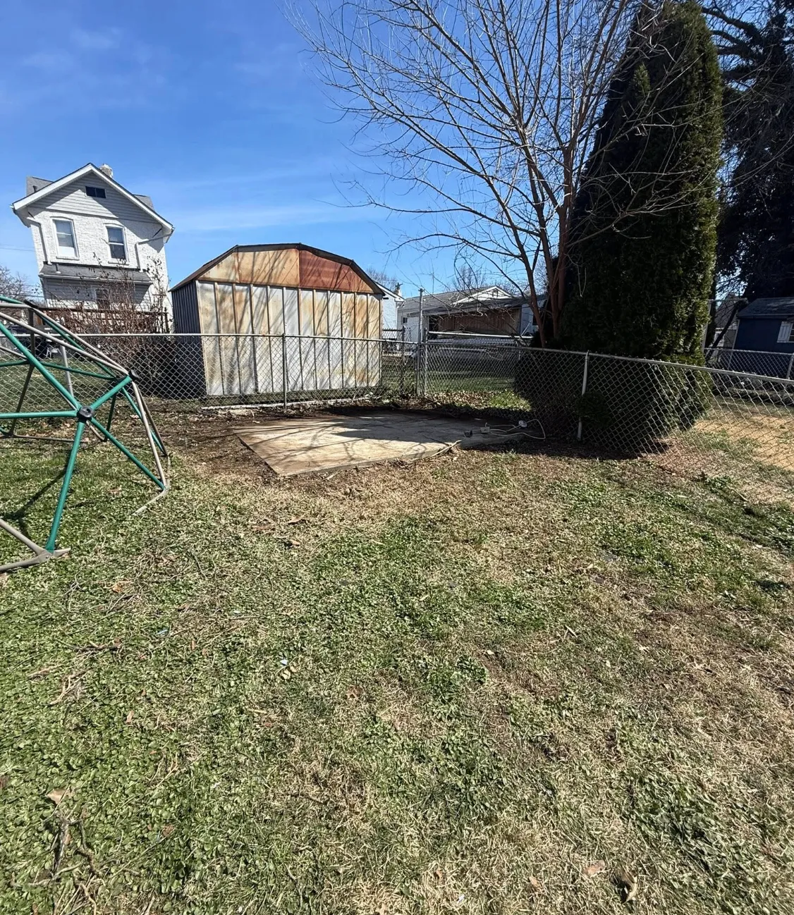 Clean backyard after K&K Moving shed demolition and haul-away